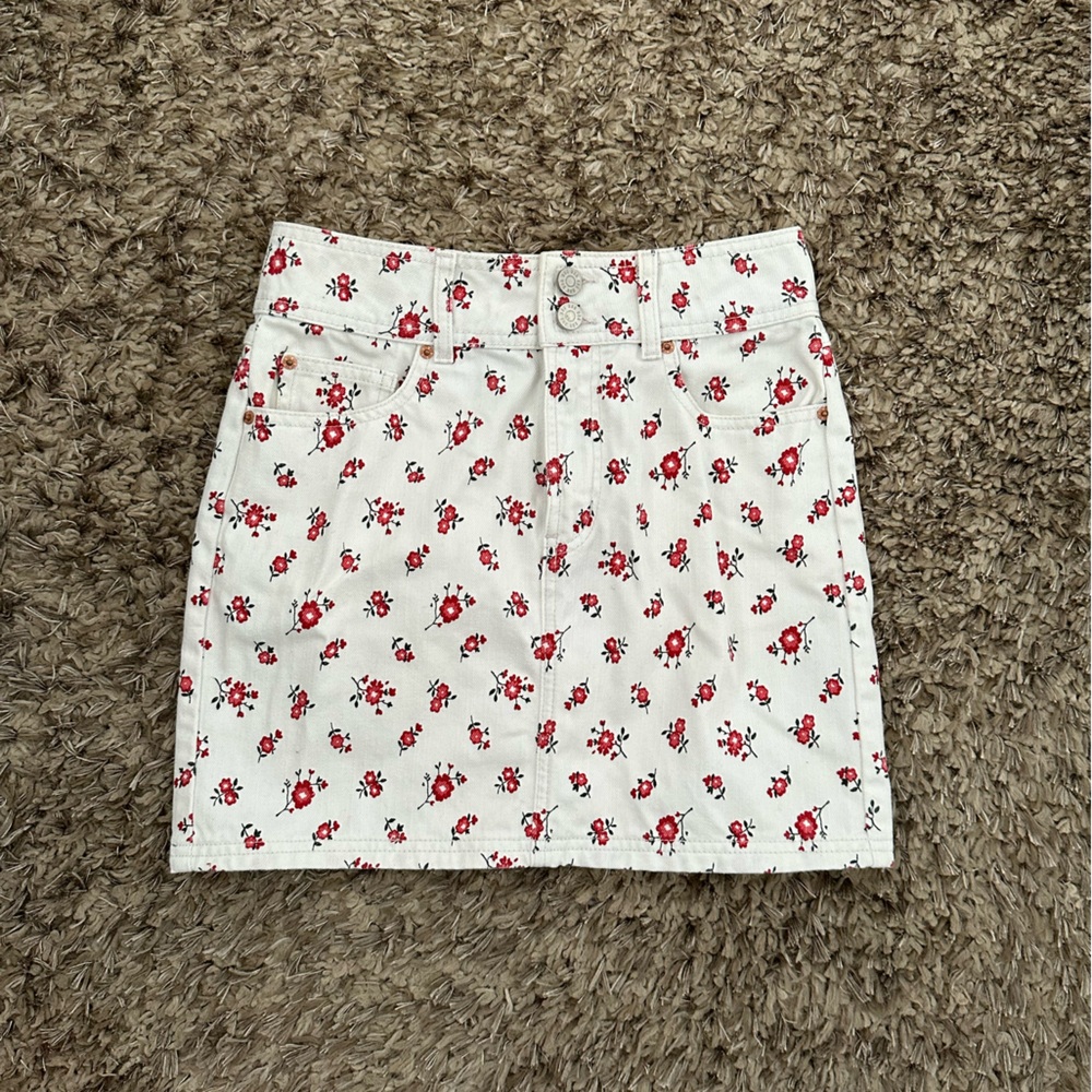 Urban Outfitters BDG floral mini skirt